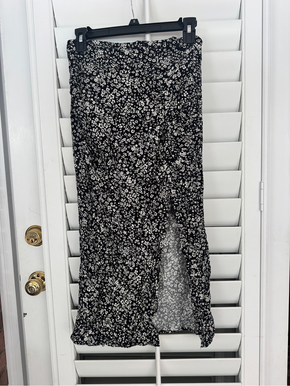 Mango Black and White Floral Maxi Skirt